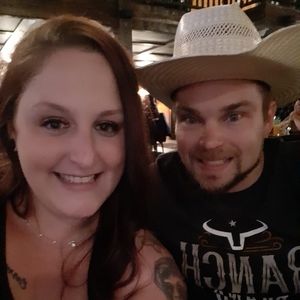 Meet your Posher, Krystel